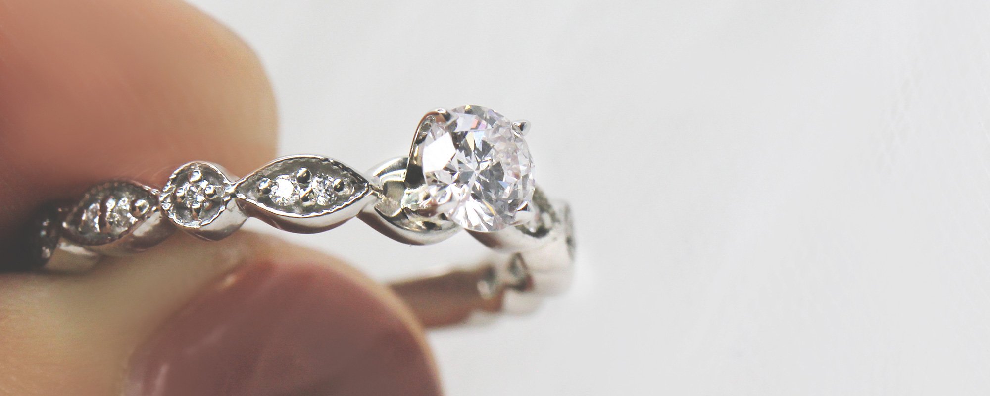 8 Timeless Vintage Engagement Rings