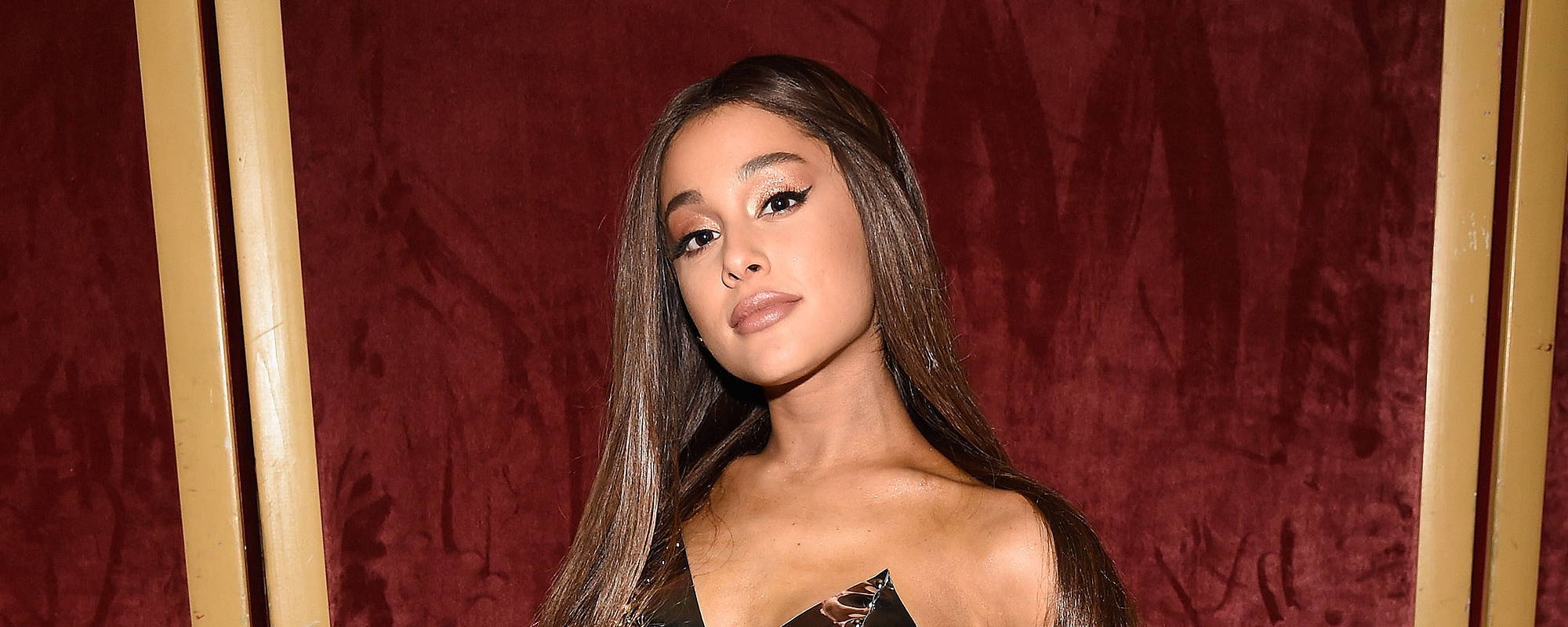 The Latest News and a Look at Ariana Grande’s Engagement Ring!