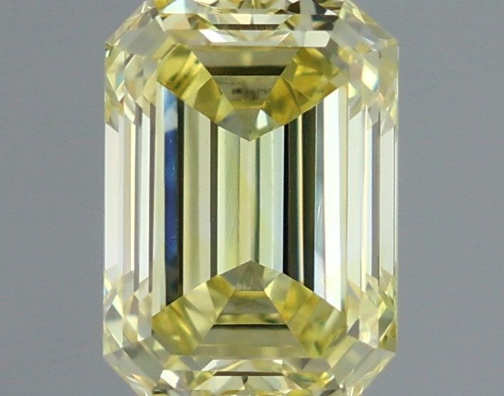 1.09 Carat Emerald Shaped, Very Good Cut, FANCY VIVID YELLOW Color, VVS2 Clarity, IGI Certified Lab Grown Diamond