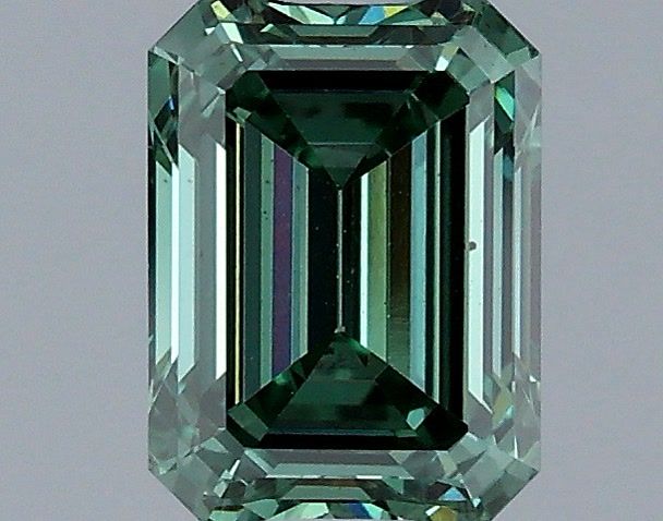 1.03 Carat Emerald Shaped, Ideal Cut, FANCY VIVID GREEN Color, VS2 Clarity, IGI Certified Lab Grown Diamond