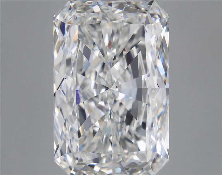 15.08 Carat Radiant Shaped, Very Good Cut, F Color, VVS2 Clarity, IGI Certified Lab Grown Diamond