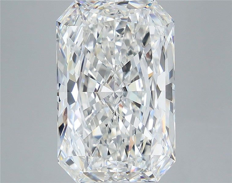 8.09 Carat Radiant Shaped, Very Good Cut, F Color, VS1 Clarity, IGI Certified Lab Grown Diamond