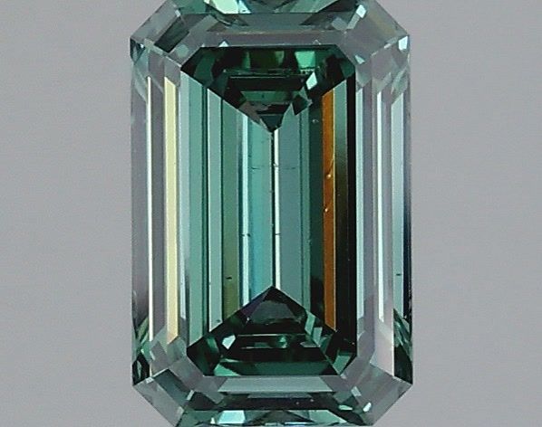 1.54 Carat Emerald Shaped, Ideal Cut, FANCY VIVID GREEN Color, VS2 Clarity, IGI Certified Lab Grown Diamond