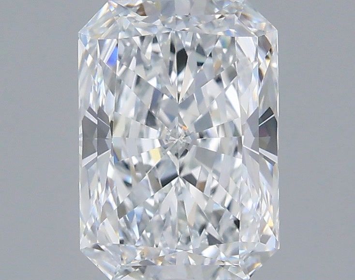 1.51 Carat Radiant Shaped, Very Good Cut, E Color, VVS2 Clarity, IGI Certified Lab Grown Diamond