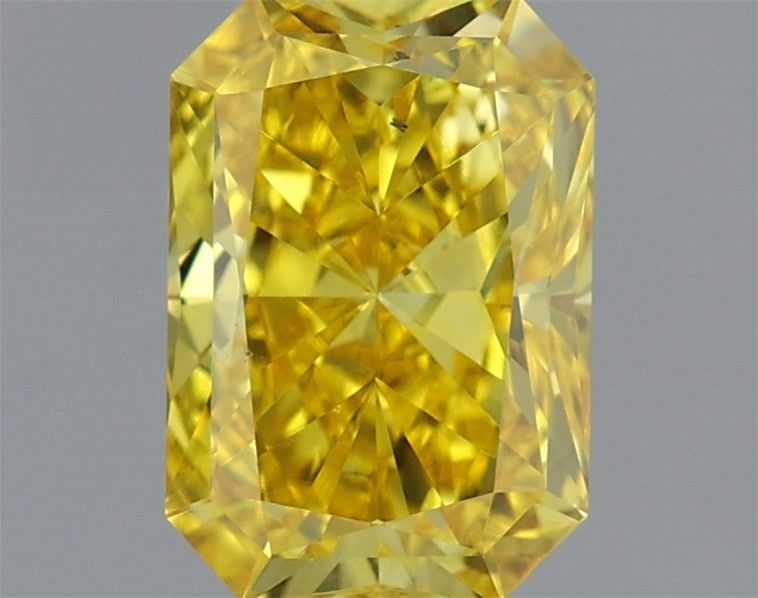 0.72 Carat Radiant Shaped, Very Good Cut, FANCY VIVID YELLOW Color, VS2 Clarity, IGI Certified Lab Grown Diamond