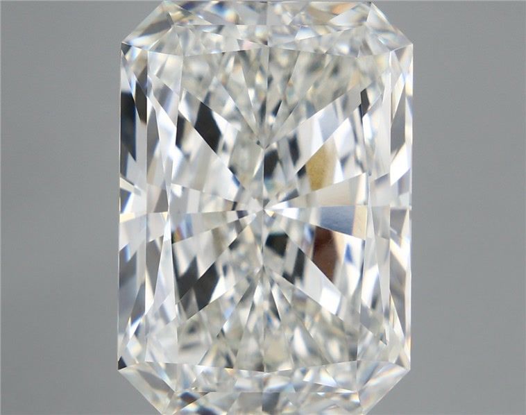 15.06 Carat Radiant Shaped, Very Good Cut, G Color, VVS2 Clarity, IGI Certified Lab Grown Diamond