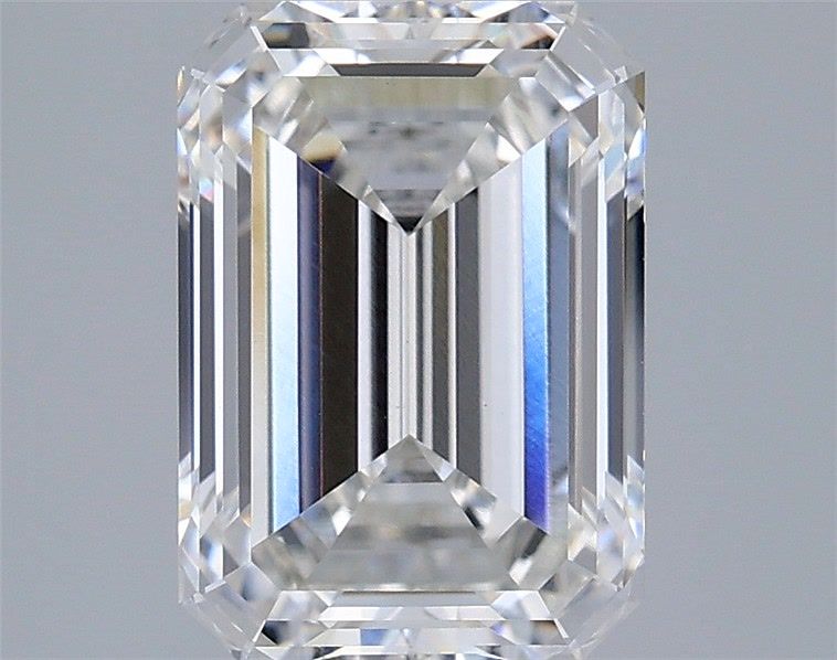 3.02 Carat Emerald Shaped, Very Good Cut, F Color, VS1 Clarity, IGI Certified Lab Grown Diamond