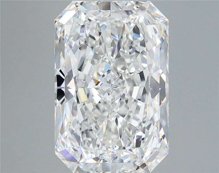 10.09 Carat Radiant Shaped, Very Good Cut, F Color, VVS2 Clarity, IGI Certified Lab Grown Diamond