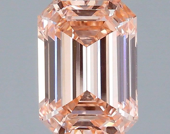 2.08 Carat Emerald Shaped, Ideal Cut, VS1 Clarity, IGI Certified Lab Grown Diamond