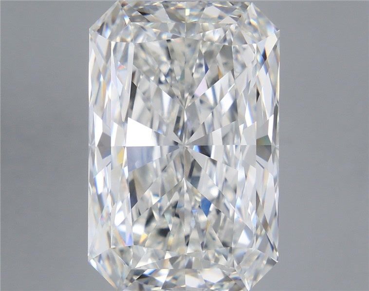 15.07 Carat Radiant Shaped, Very Good Cut, F Color, VVS2 Clarity, IGI Certified Lab Grown Diamond