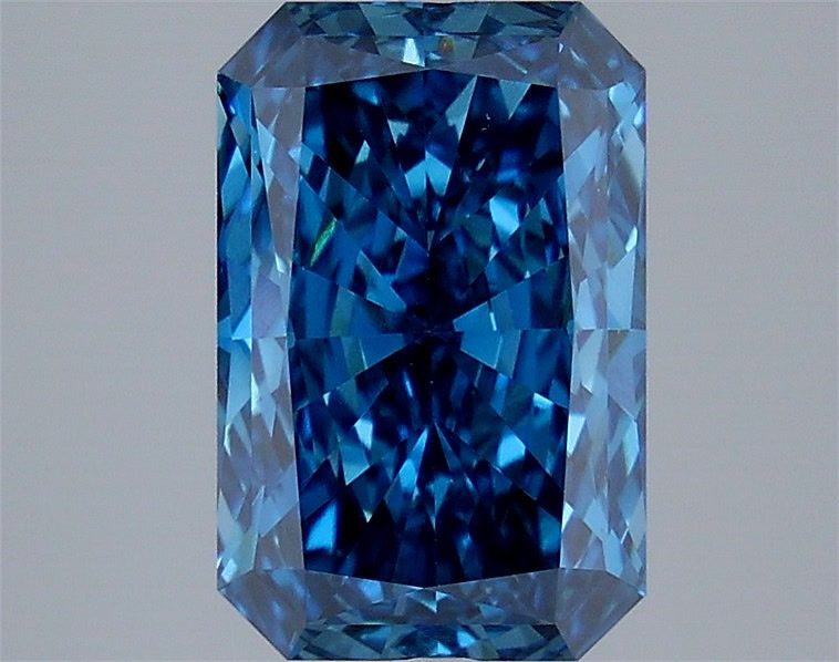 3.08 Carat Radiant Shaped, Excellent Cut, VS1 Clarity, IGI Certified Lab Grown Diamond
