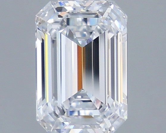 1.46 Carat Emerald Shaped, Very Good Cut, D Color, VVS2 Clarity, IGI Certified Lab Grown Diamond