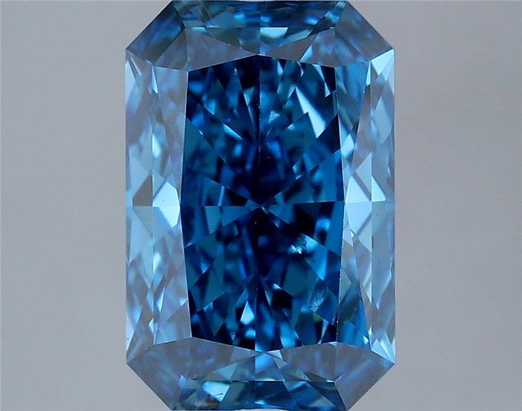 3.02 Carat Radiant Shaped, Ideal Cut, VS1 Clarity, IGI Certified Lab Grown Diamond
