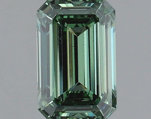 1.01 Carat Emerald Shaped, Ideal Cut, FANCY VIVID GREEN Color, VS2 Clarity, IGI Certified Lab Grown Diamond
