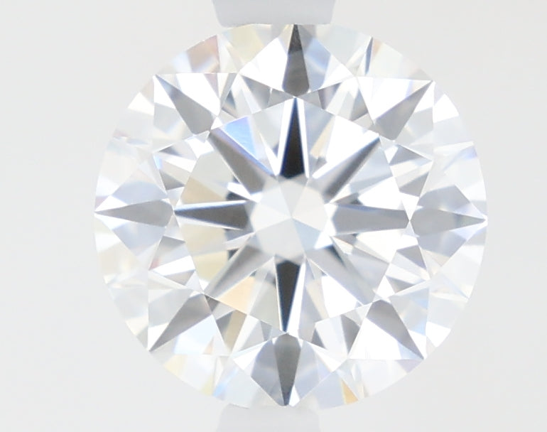 1.01 Carat Round Shaped, Excellent Cut, E Color, VVS2 Clarity, IGI Certified Lab Grown Diamond