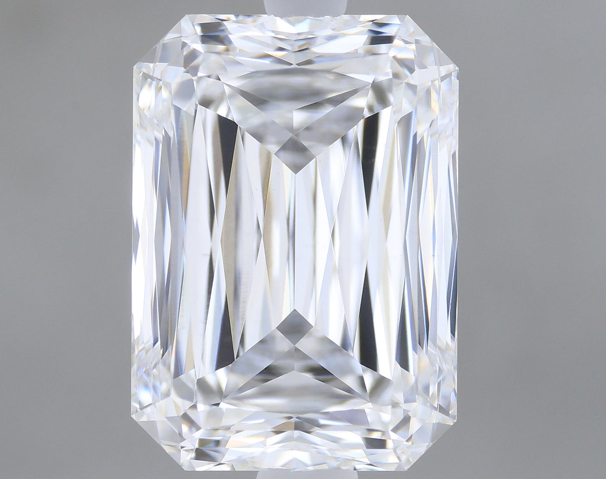 3.04 Carat Radiant Shaped, Ideal Cut, D Color, VVS2 Clarity, IGI Certified Lab Grown Diamond