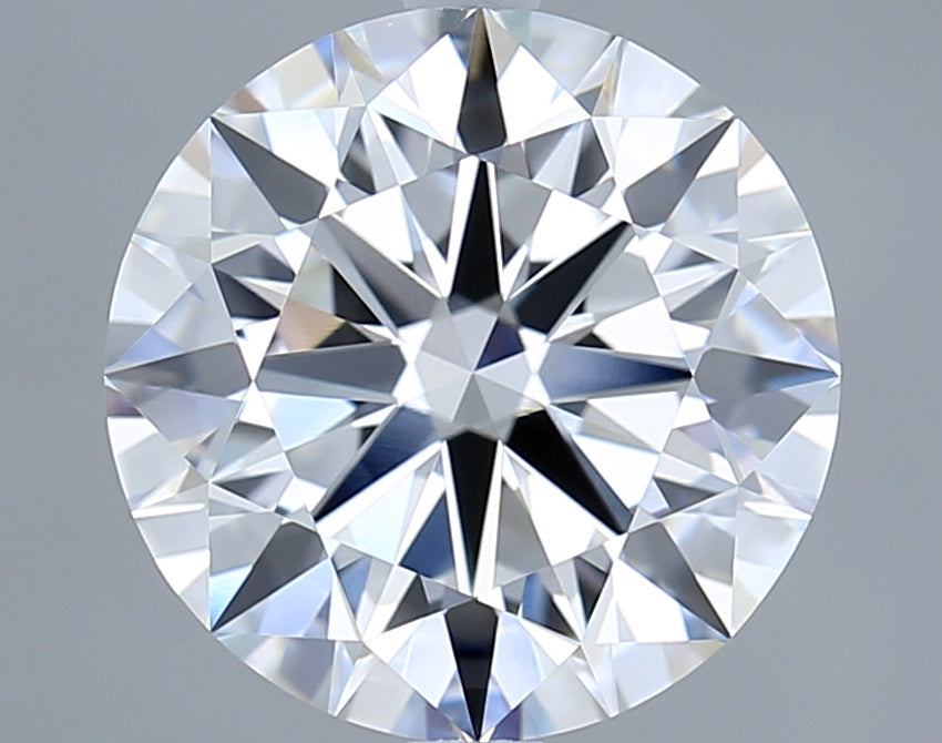 5.01 Carat Round Shaped, Excellent Cut, E Color, VVS2 Clarity, IGI Certified Lab Grown Diamond