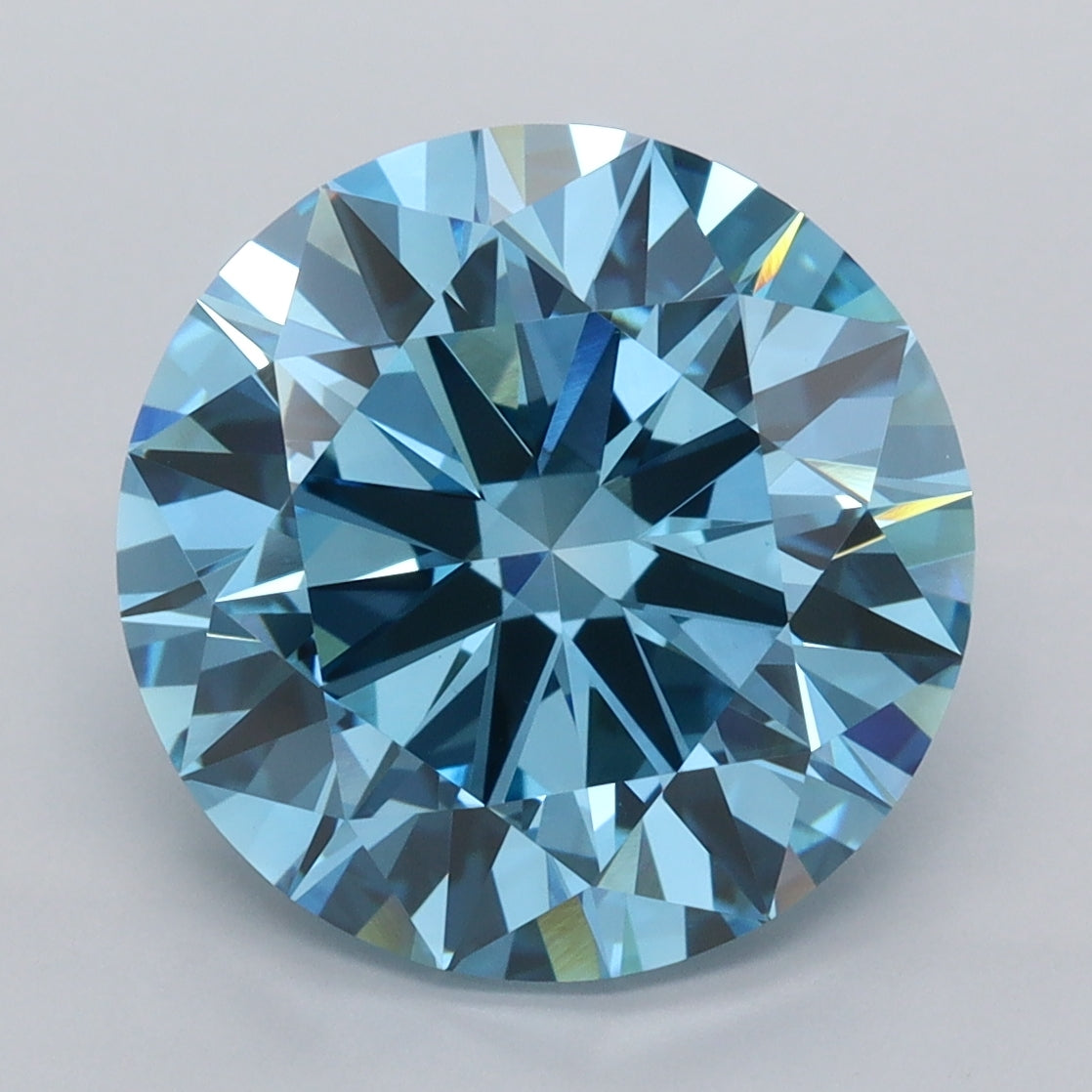 5.97 Carat Round Shaped, Ideal Cut, VVS2 Clarity, IGI Certified Lab Grown Diamond