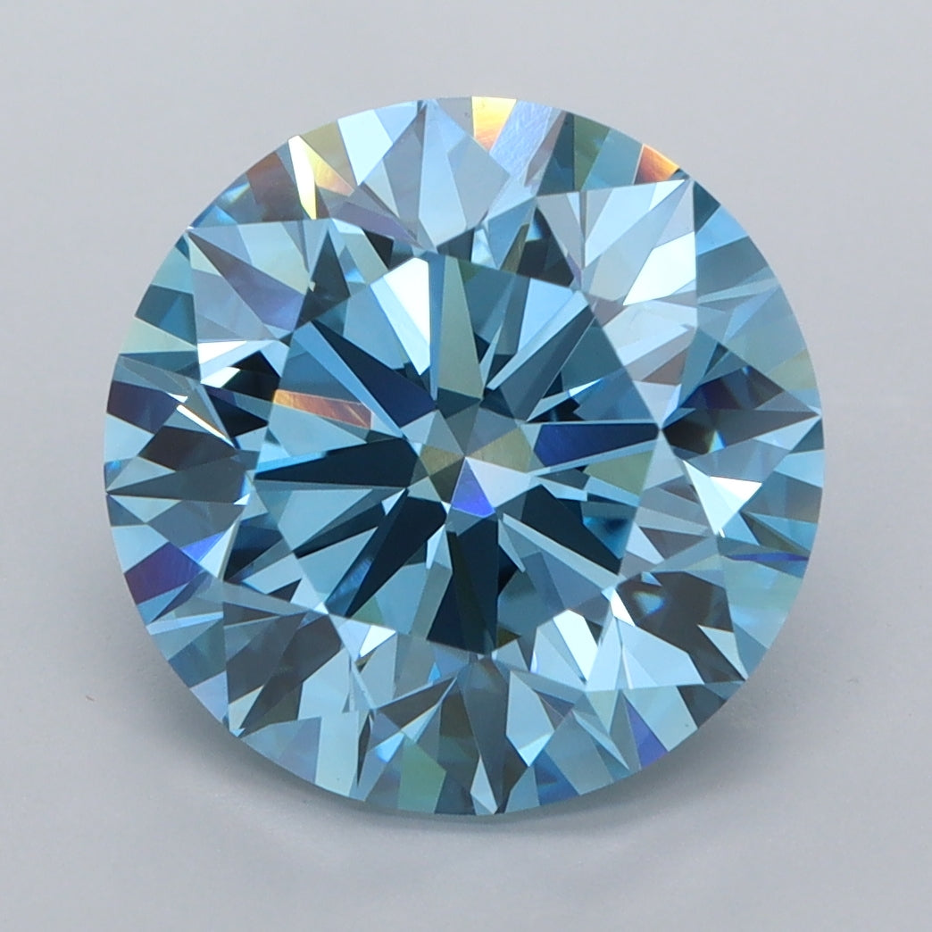 4.93 Carat Round Shaped, Ideal Cut, VVS2 Clarity, IGI Certified Lab Grown Diamond
