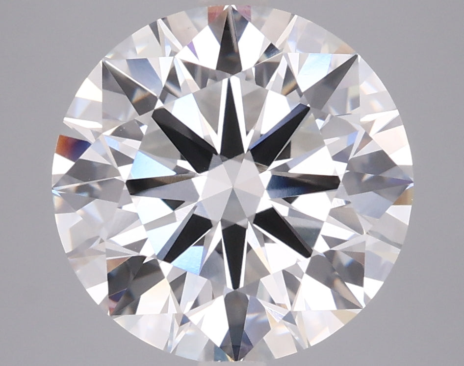 5.01 Carat Round Shaped, Excellent Cut, E Color, VVS2 Clarity, IGI Certified Lab Grown Diamond