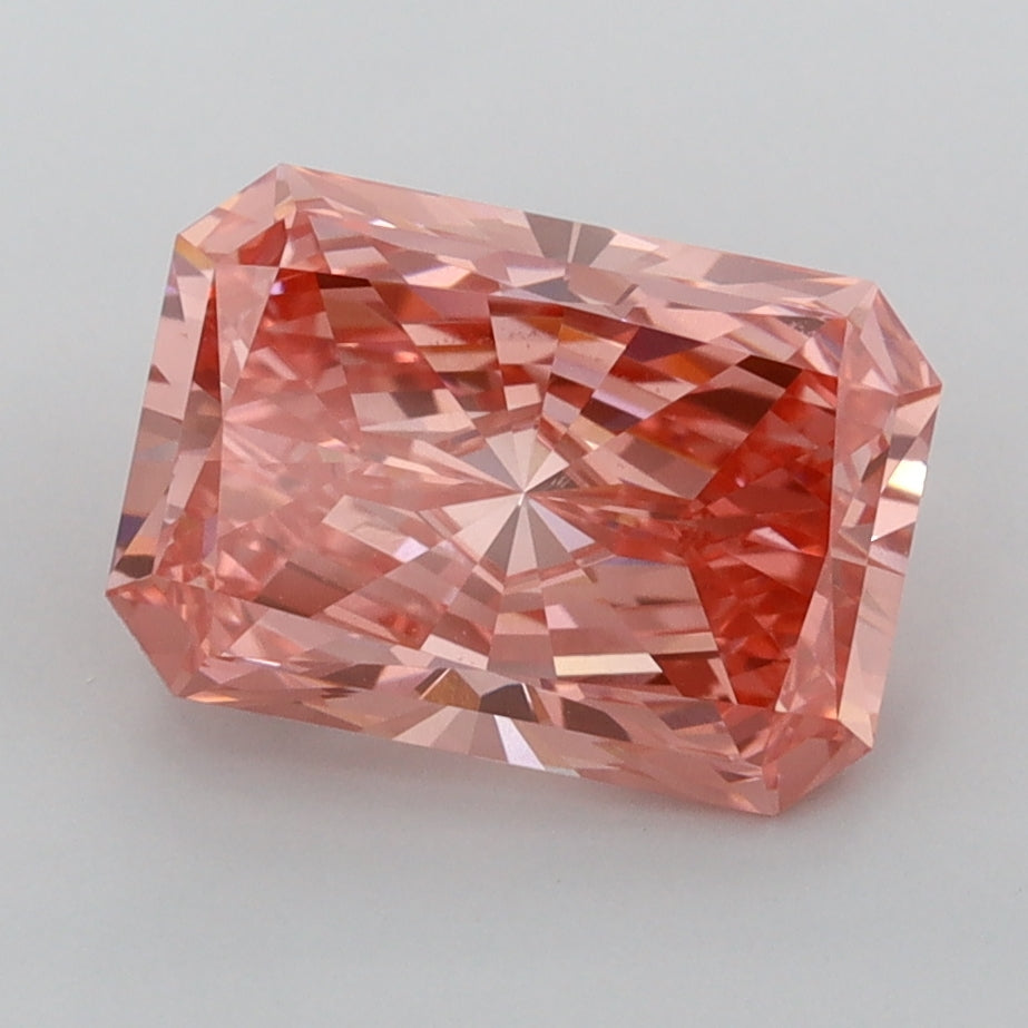 2.50 Carat Radiant Shaped, Excellent Cut, VVS1 Clarity, IGI Certified Lab Grown Diamond
