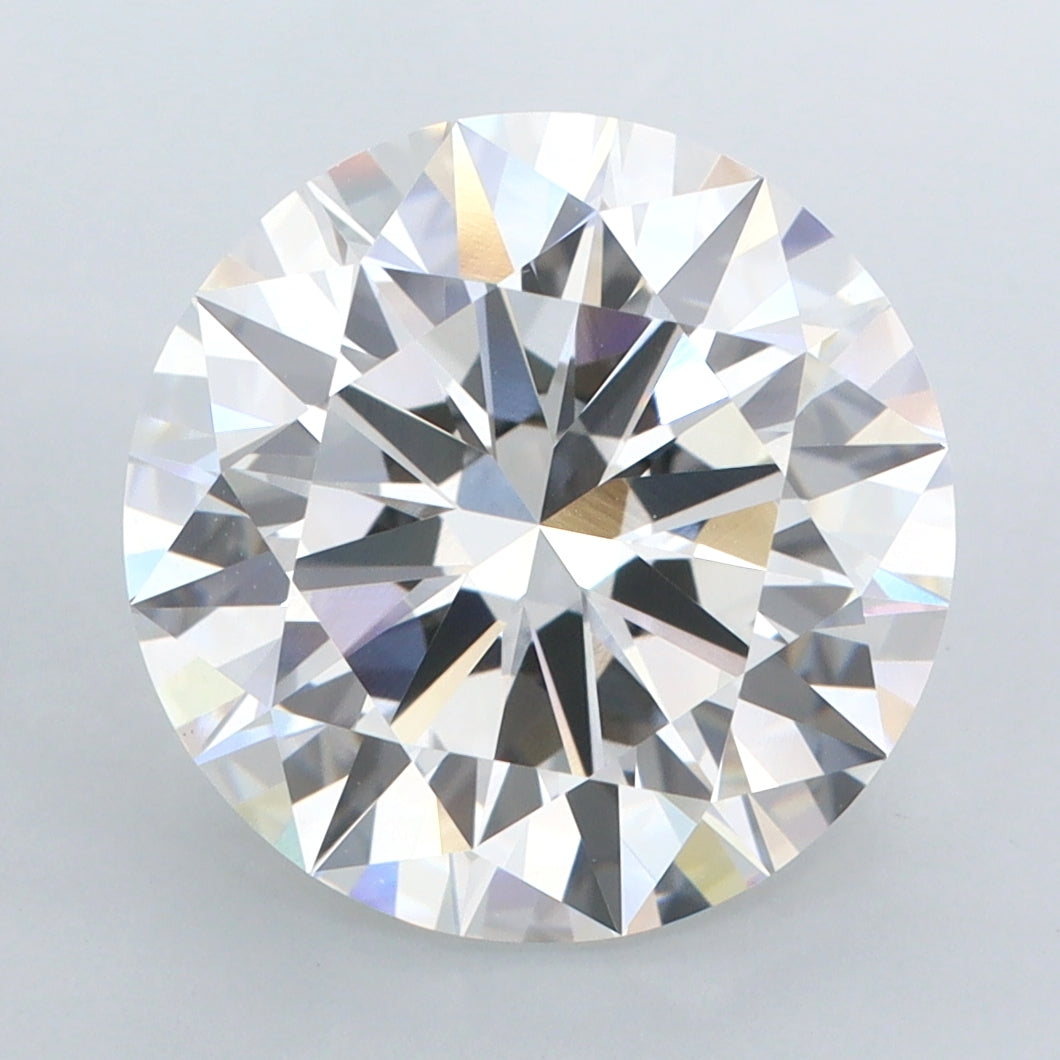 5.09 Carat Round Shaped, Excellent Cut, G Color, VVS2 Clarity, IGI Certified Lab Grown Diamond