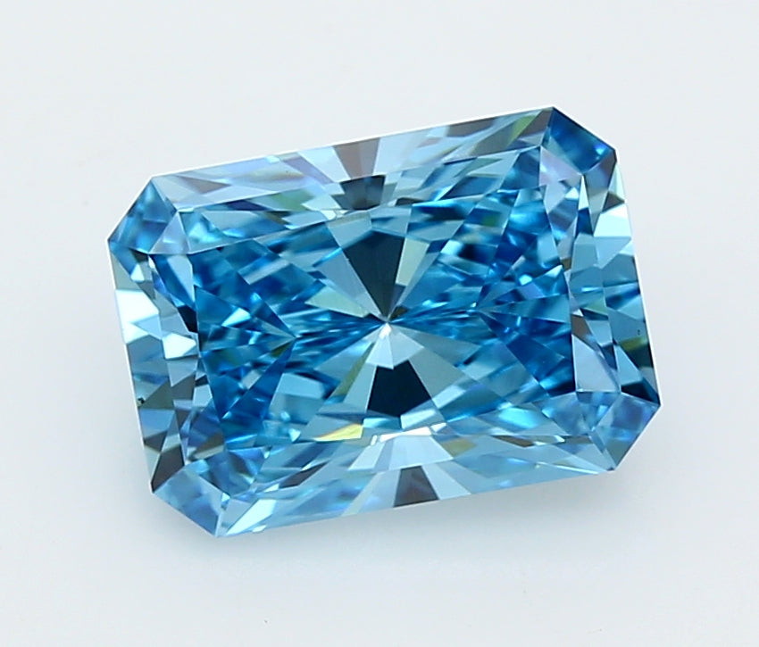 3.02 Carat Radiant Shaped, Ideal Cut, VVS2 Clarity, IGI Certified Lab Grown Diamond