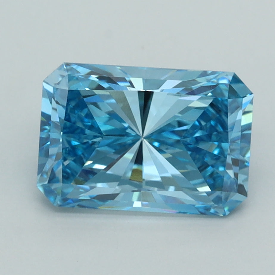 2.53 Carat Radiant Shaped, Excellent Cut, VS1 Clarity, IGI Certified Lab Grown Diamond