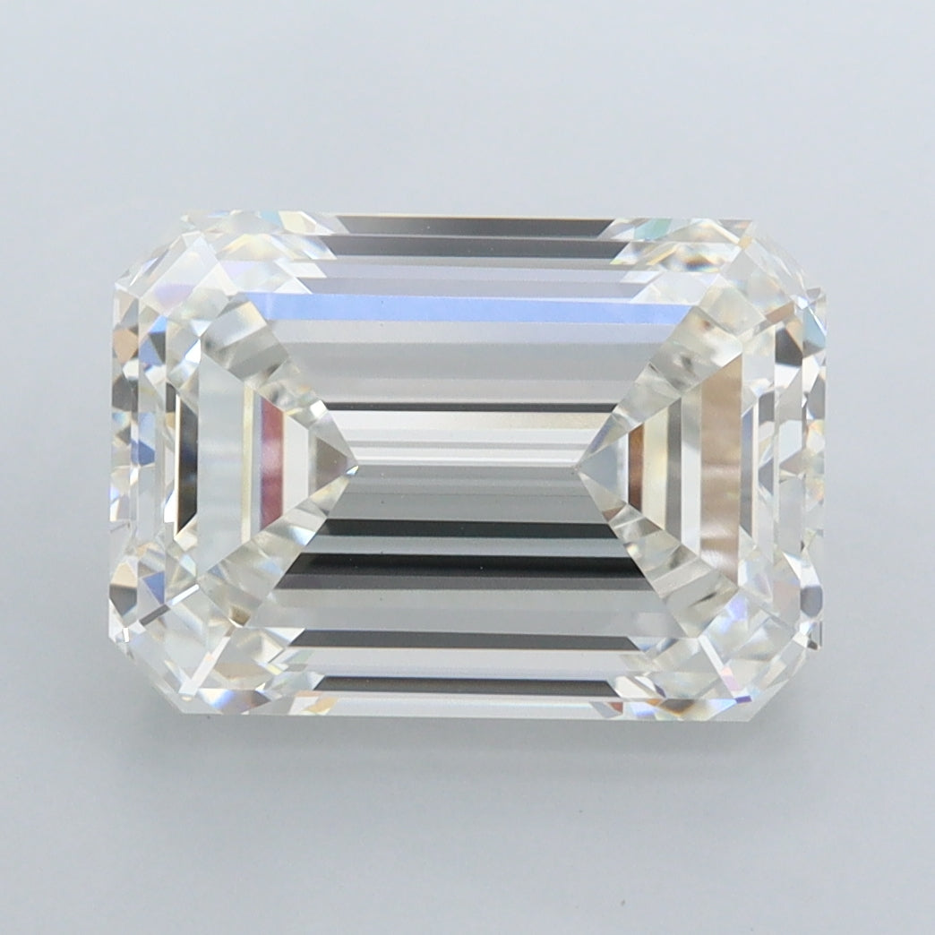 5.00 Carat Emerald Shaped, Ideal Cut, G Color, VVS2 Clarity, IGI Certified Lab Grown Diamond