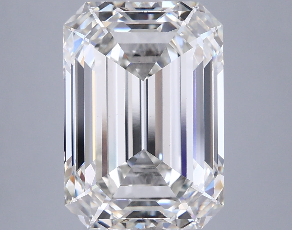 5.51 Carat Emerald Shaped, Ideal Cut, G Color, VVS2 Clarity, IGI Certified Lab Grown Diamond