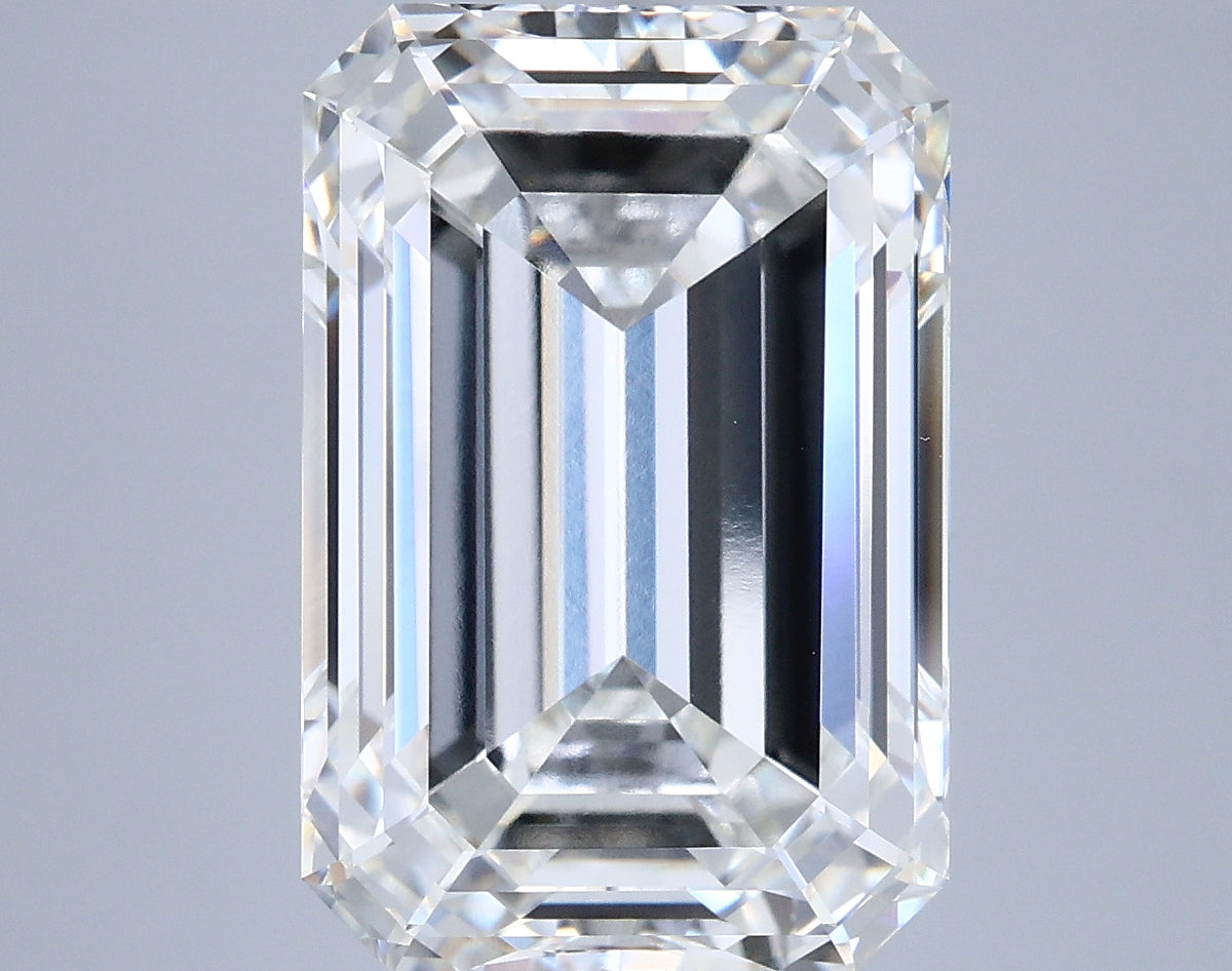 9.08 Carat Emerald Shaped, Ideal Cut, G Color, VVS1 Clarity, IGI Certified Lab Grown Diamond