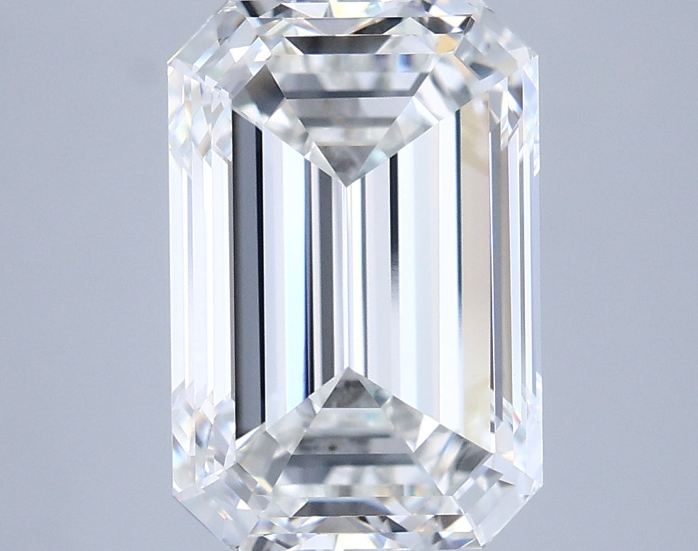 5.03 Carat Emerald Shaped, Ideal Cut, G Color, VVS2 Clarity, IGI Certified Lab Grown Diamond