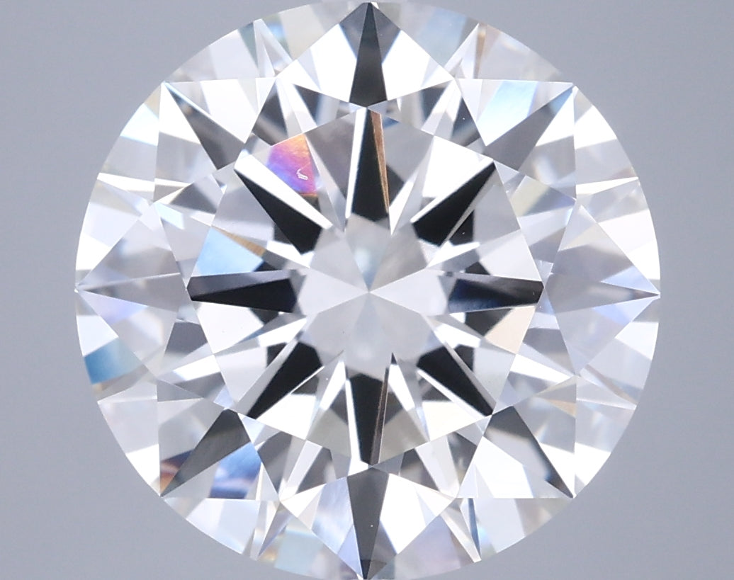 7.02 Carat Round Shaped, Excellent Cut, G Color, VVS2 Clarity, IGI Certified Lab Grown Diamond