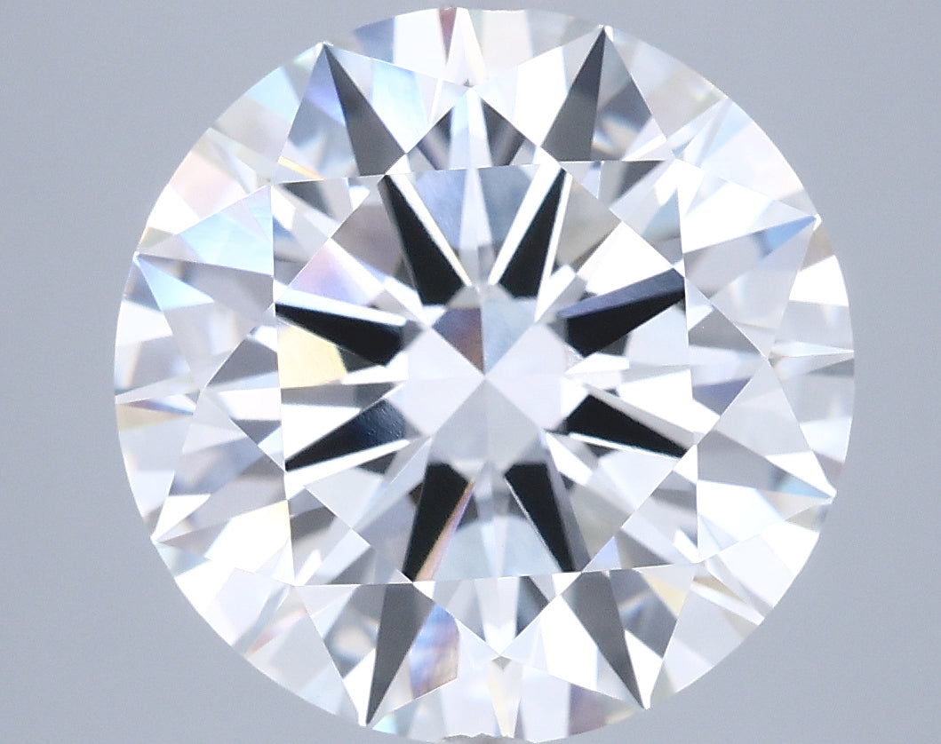 6.03 Carat Round Shaped, Excellent Cut, G Color, VVS2 Clarity, IGI Certified Lab Grown Diamond