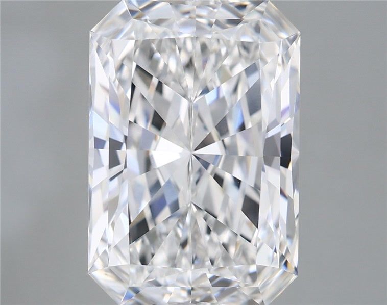 5.57 Carat Radiant Shaped, Excellent Cut, E Color, VVS2 Clarity, IGI Certified Lab Grown Diamond