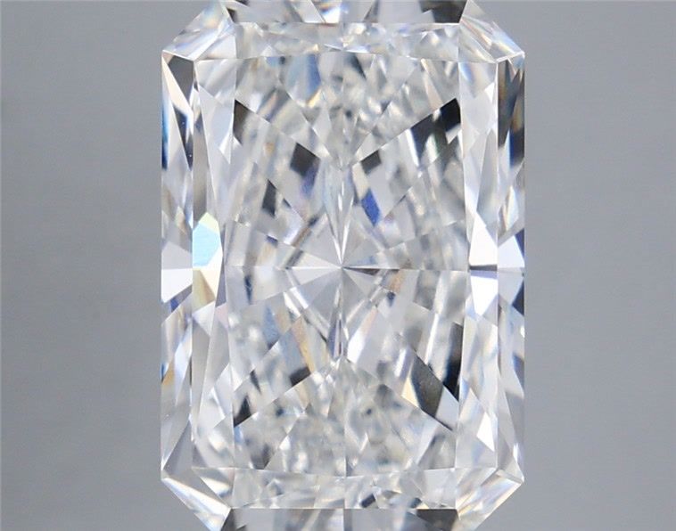 5.33 Carat Radiant Shaped, Ideal Cut, E Color, VS1 Clarity, IGI Certified Lab Grown Diamond