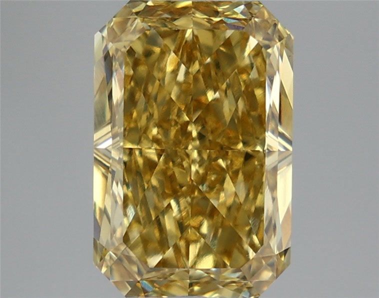 4.70 Carat Radiant Shaped, Excellent Cut, VVS2 Clarity, IGI Certified Lab Grown Diamond