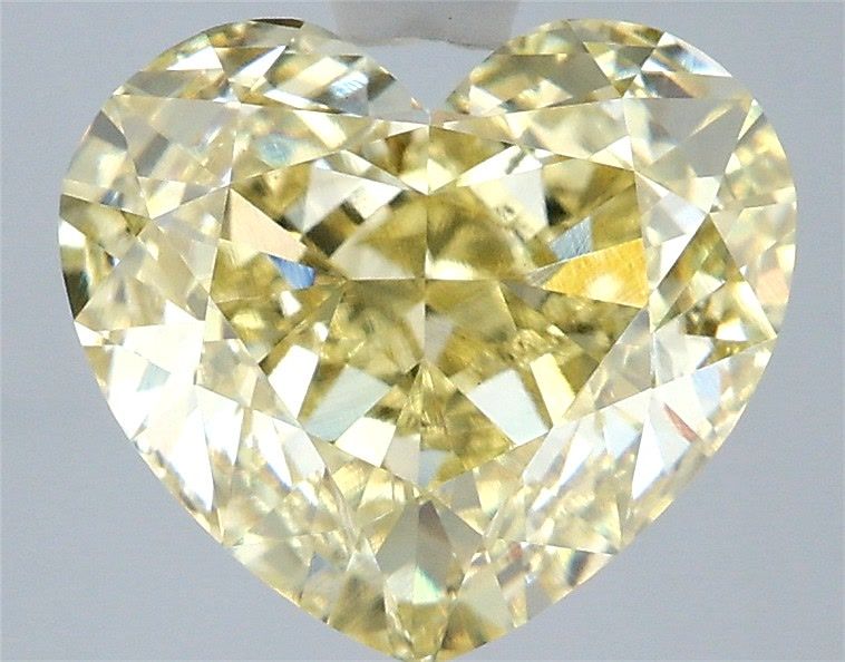 4.07 Carat Heart Shaped, Ideal Cut, VS1 Clarity, IGI Certified Lab Grown Diamond