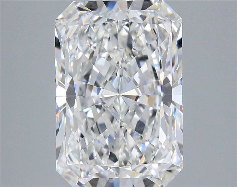5.59 Carat Radiant Shaped, Ideal Cut, E Color, VVS2 Clarity, IGI Certified Lab Grown Diamond