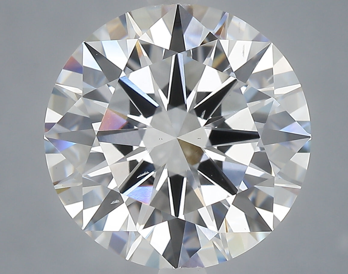 5.51 Carat Round Shaped, Excellent Cut, E Color, VS2 Clarity, IGI Certified Lab Grown Diamond