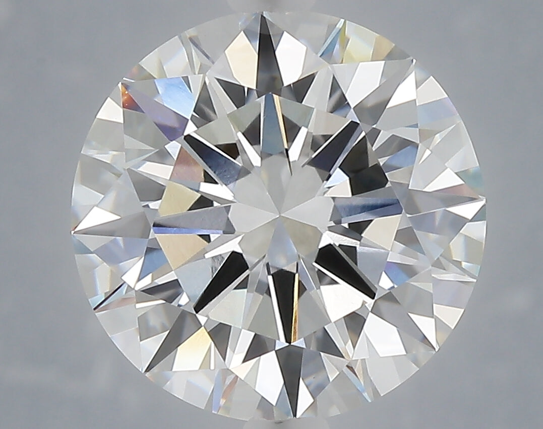 5.04 Carat Round Shaped, Excellent Cut, E Color, VVS2 Clarity, IGI Certified Lab Grown Diamond
