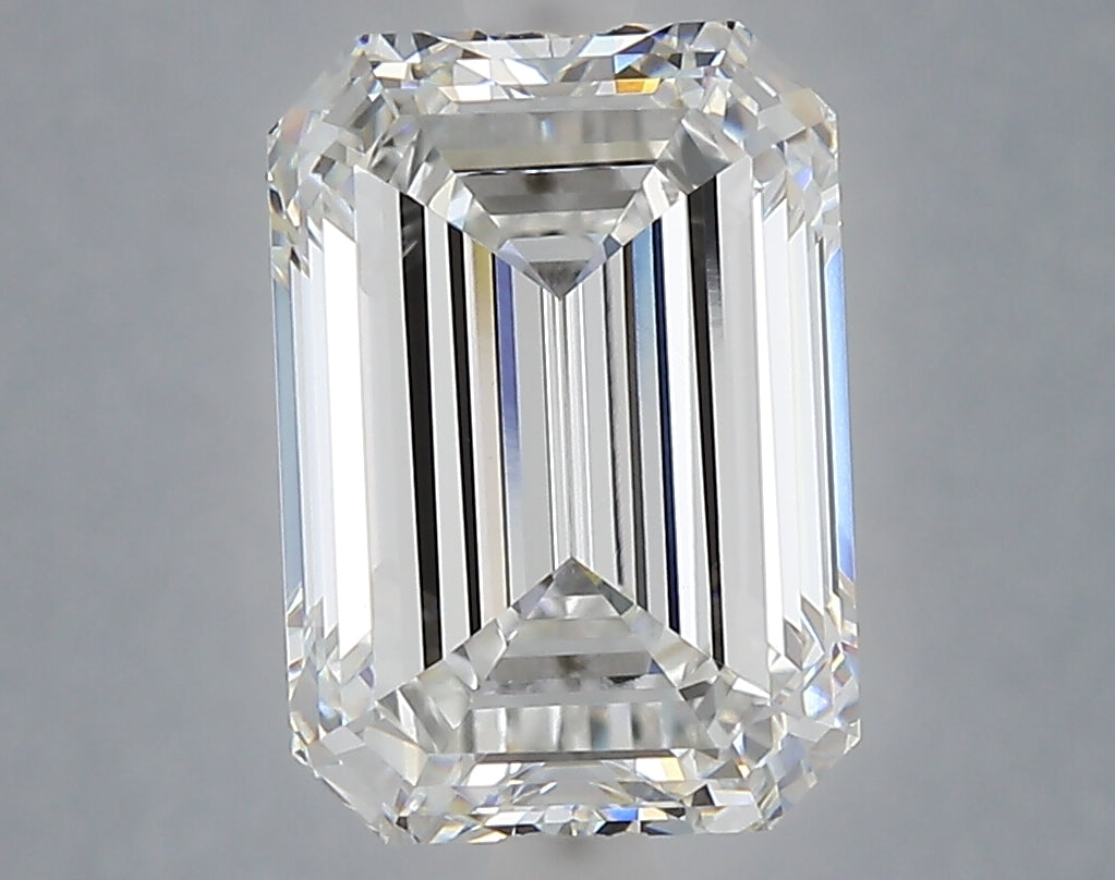 4.00 Carat Emerald Shaped, Ideal Cut, E Color, VVS2 Clarity, IGI Certified Lab Grown Diamond