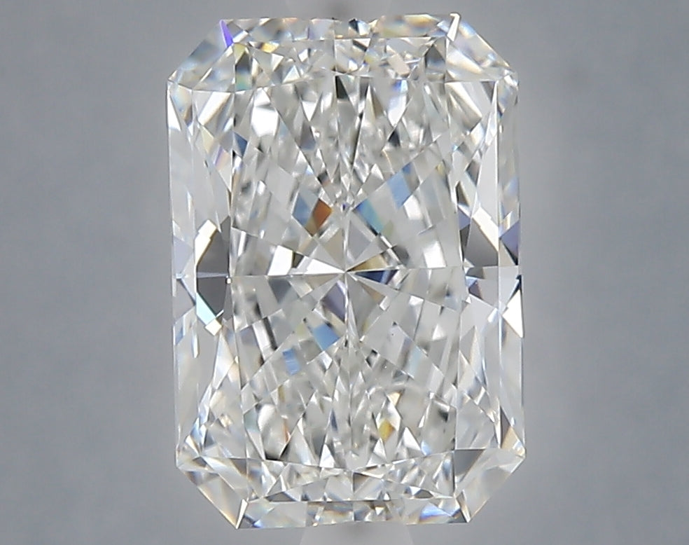 3.05 Carat Radiant Shaped, Ideal Cut, F Color, VVS2 Clarity, IGI Certified Lab Grown Diamond