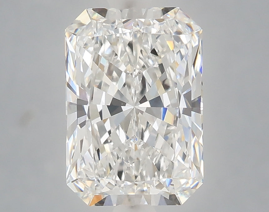 2.33 Carat Radiant Shaped, Ideal Cut, E Color, VVS2 Clarity, IGI Certified Lab Grown Diamond