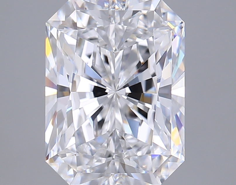 2.80 Carat Radiant Shaped, Ideal Cut, D Color, VVS2 Clarity, IGI Certified Lab Grown Diamond