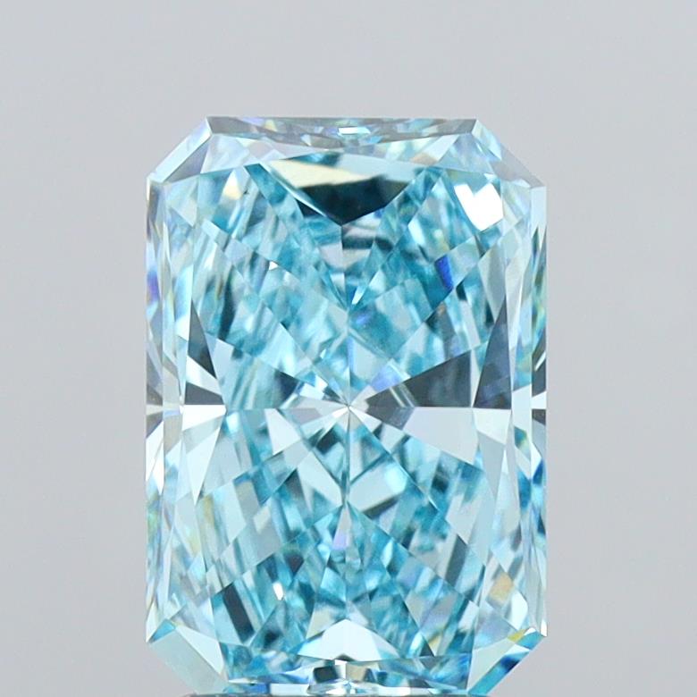2.79 Carat Radiant Shaped, Very Good Cut, VS1 Clarity, IGI Certified Lab Grown Diamond