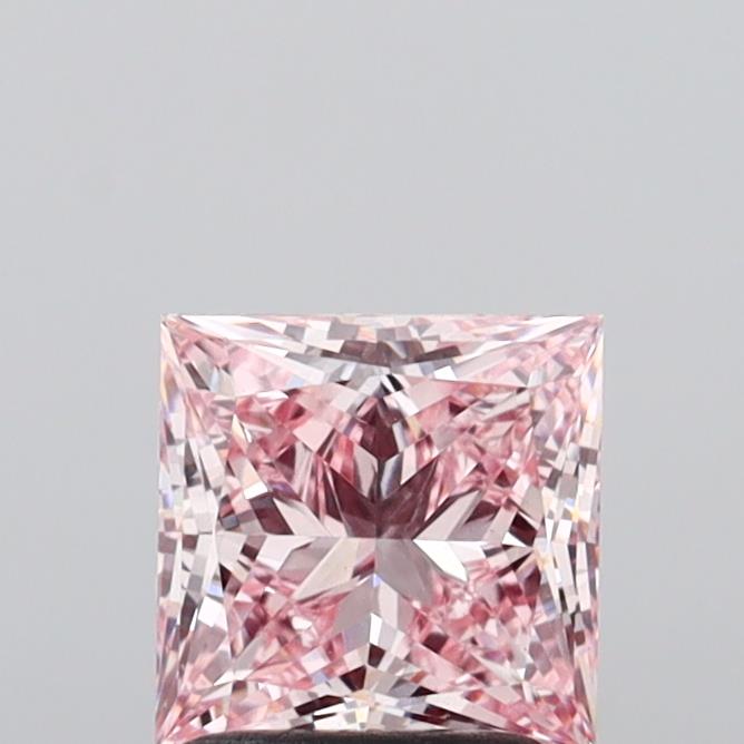 1.59 Carat Princess Shaped, Excellent Cut, VS1 Clarity, IGI Certified Lab Grown Diamond