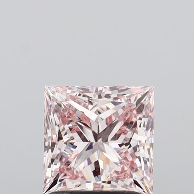 1.50 Carat Princess Shaped, Ideal Cut, VVS2 Clarity, IGI Certified Lab Grown Diamond