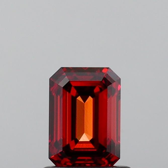 1.00 Carat Emerald Shaped, Ideal Cut, VS2 Clarity, IGI Certified Lab Grown Diamond