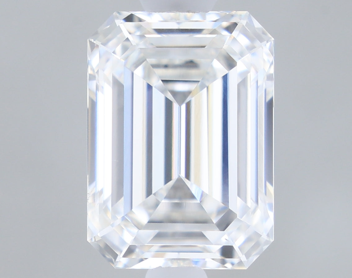 1.05 Carat Emerald Shaped, Ideal Cut, F Color, VS1 Clarity, IGI Certified Lab Grown Diamond